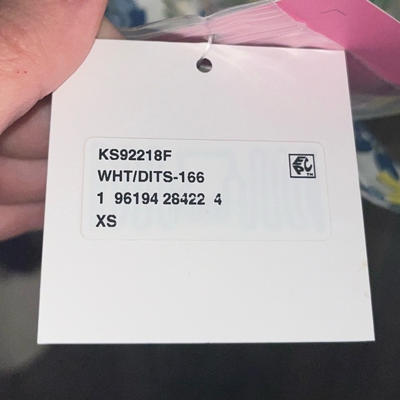 Kate Spade size XS new with tags floral print long sleeve button up pajama top - Picture 10 of 10